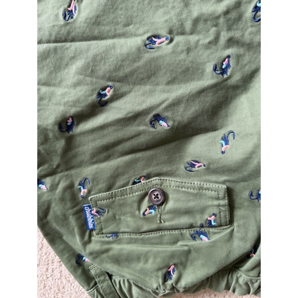 Chubbies Classic 5.5" Inseam Men's Med All Over Fishing Lure Print Green Elastic - Picture 6 of 6